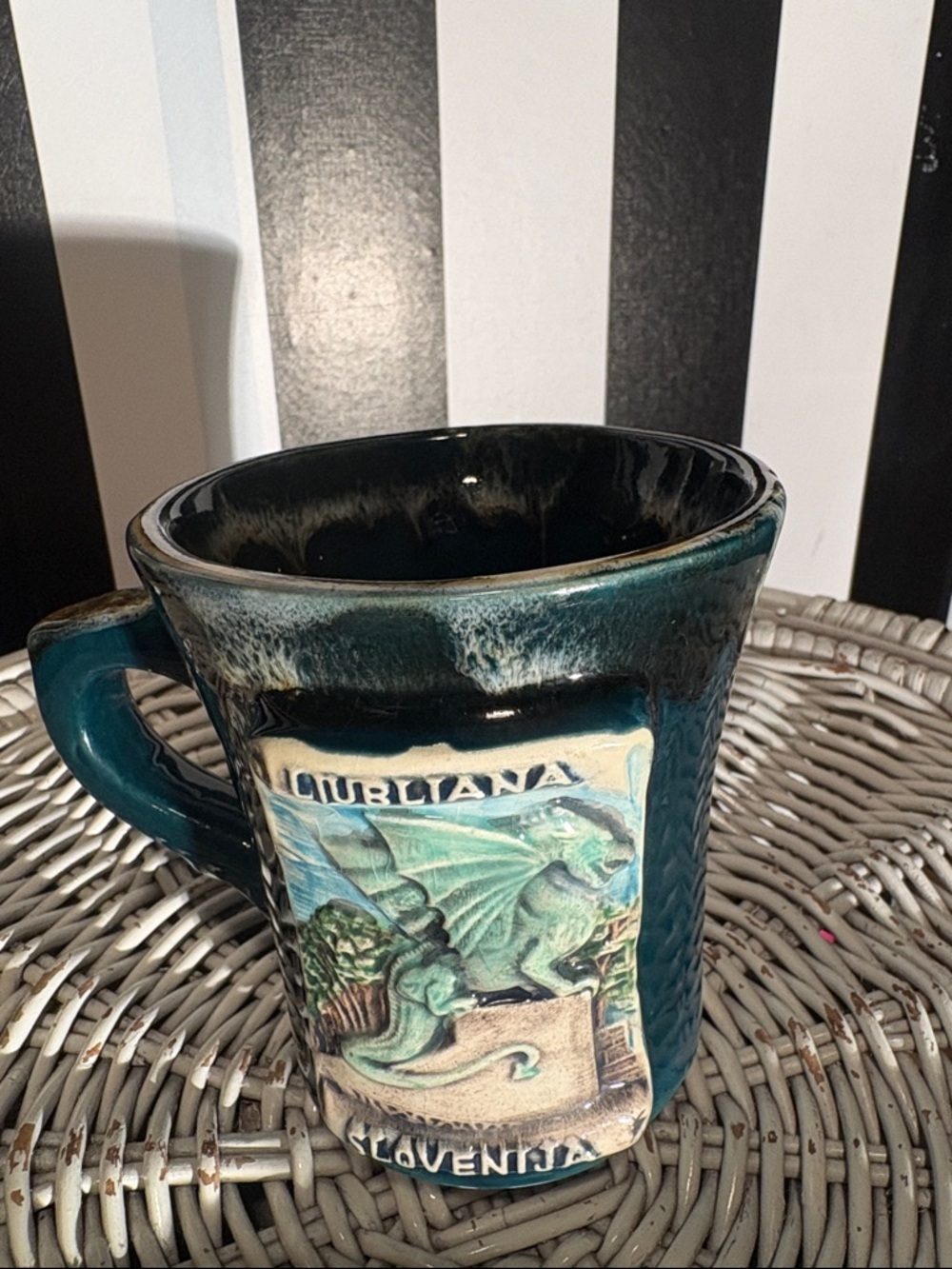 Souvenir Slovenija Green Dragon Ceramic Decorative Coffee Mug - Home Art Accent - Picture 9 of 11